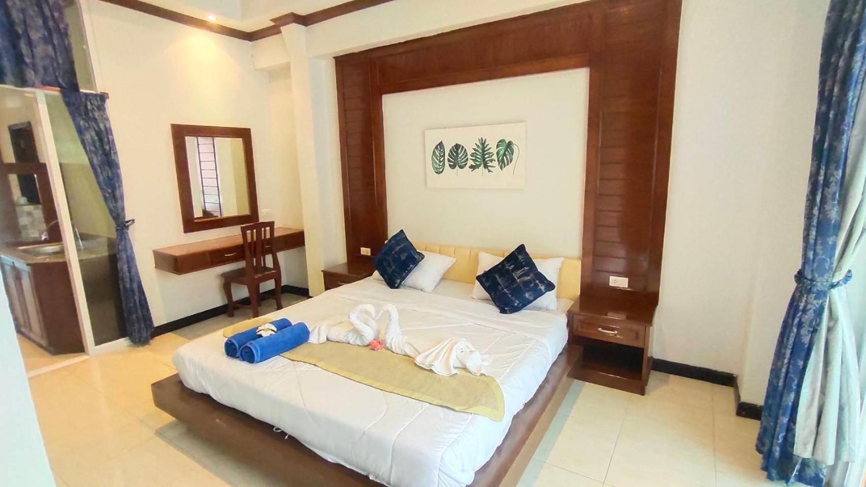 Phadee Apartment Karon Екстериор снимка